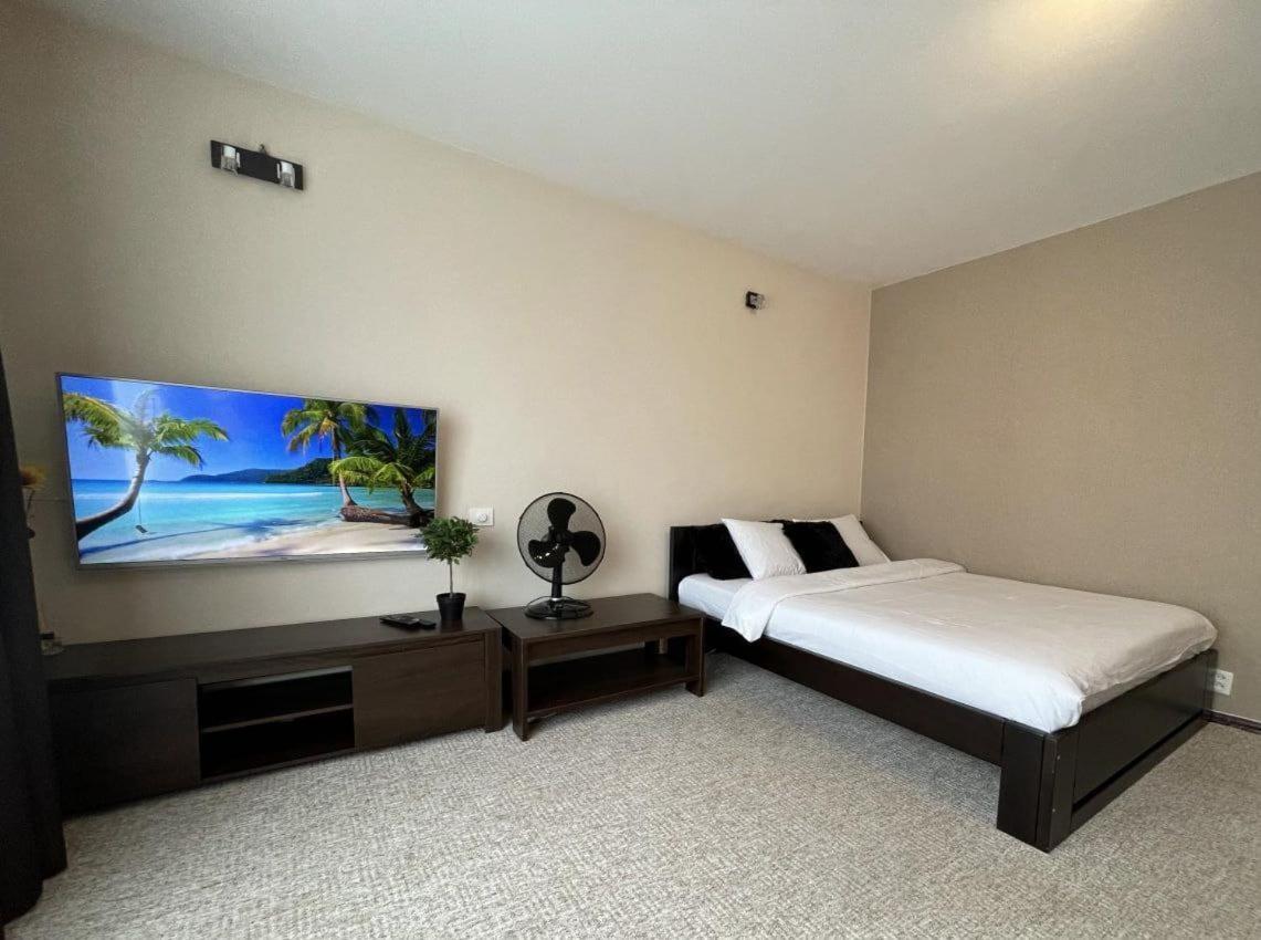 Marijas Ielas Apartamenti Valmiera Esterno foto