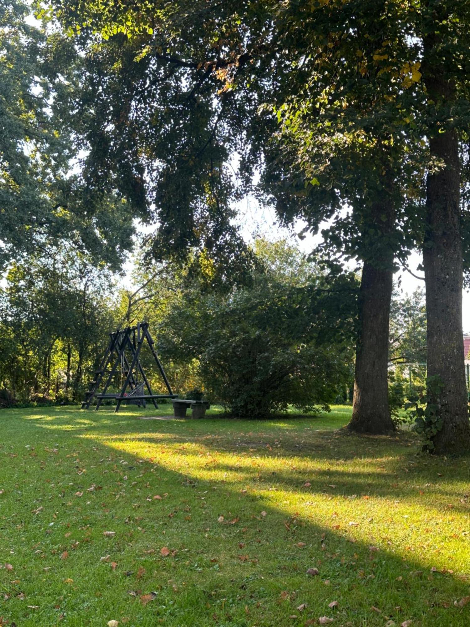Marijas Ielas Apartamenti Valmiera Esterno foto